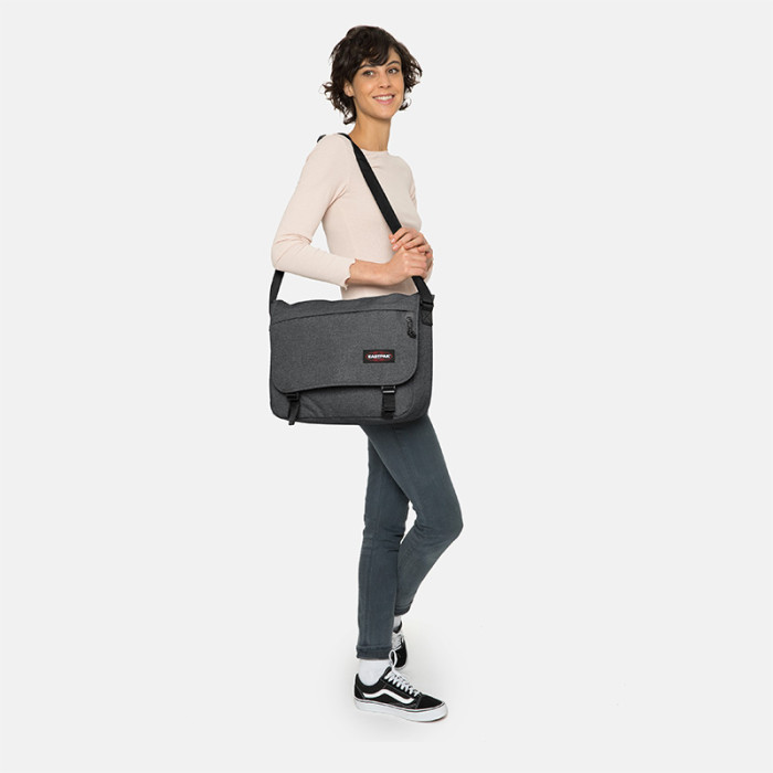 Eastpak DELEGATE + le Sac Besace Denim Black (Gris) Urbain - EK00026E-77H