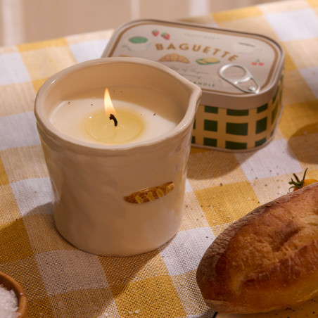 Bougie Bistro Baguette en Pot céramique de Paddywax - La french touch en flagrance Bougie Bistro Baguette en Pot céramique de Paddywax - La french touch en flagrance