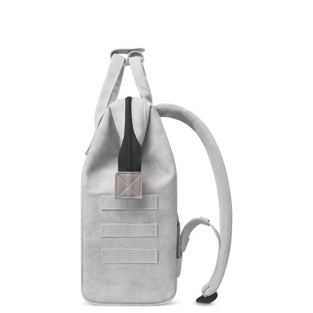 Sac Cabaia Adventurer Reims Small - Couleur gris et cuir effet Nubuck, c'est chic !