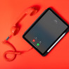 Pop Phone Red Alarme de Native Union - accessoire connecté en port  USB C - Design  et vintage