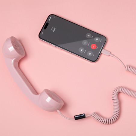 Pop Phone Candy de Native Union - accessoire connecté en port  USB C - Design  et vintage