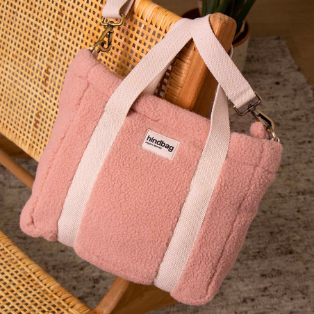 Hindbag - Sac à main Louise en Fourrure Teddy - Couleur Rose Poudré de la Collection Chéri