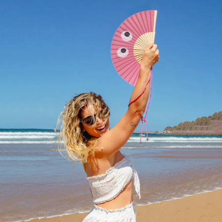 Éventail Fisura "PINL EYES" : design original, parfait pour les vacances et événements estivaux.