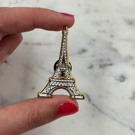 Pin’s Gold Lady Eiffel Les Imprimeuses : L'hommage raffiné à la Dame de Fer parisienne.