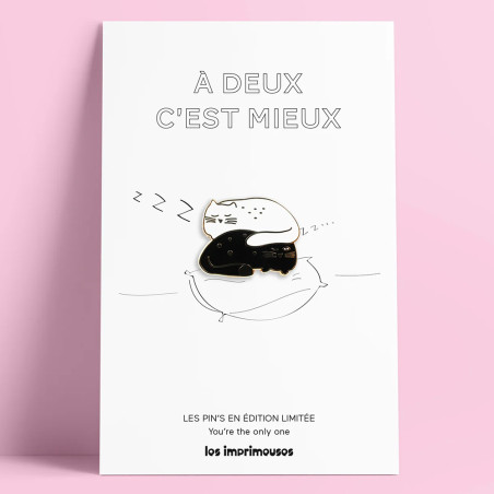 Pin’s des Chats Noir et Blanc en duo félin tendre et plein de complicité.