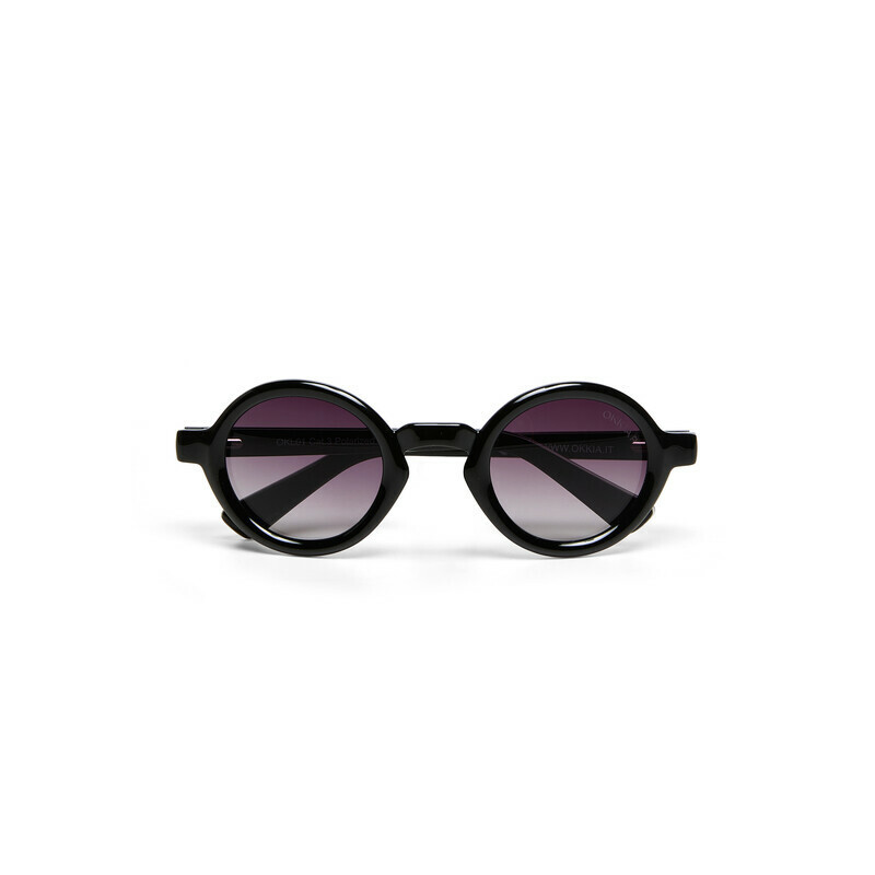 Lunettes de Soleil OKKIA CLUB - Alicudi Black OKL01BB – esprit italien minimaliste et design facile à porter