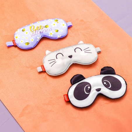Masque de Voyage Nap Queen Legami  – confort absolu et sommeil réparateur pour voyager avec style.