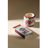 Bougie A Dopo Ocean Tide Paddywax avec motif poissons koi, étoiles et décor marin. Paddywax