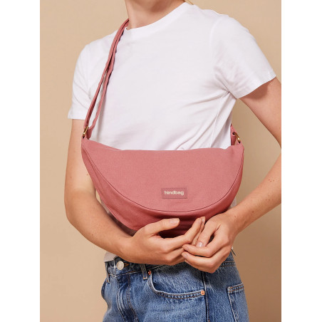 Sac banane Andréa Hindbag Rose Blush, une teinte poudrée et élégante pour une touche féminine et tendance.